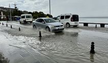 Sinop'ta sağanak yağış taşkınlık yarattı