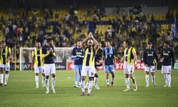 Fenerbahçe, UEFA Avrupa Ligi'ne galibiyetle başladı