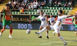 Antalyaspor, Alanyaspor'u 2-1 mağlup etti