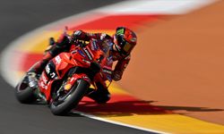 MotoGP Japonya Grand Prix'sini Francesco Bagnaia kazandı