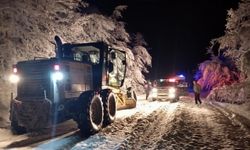 Kar nedeniyle köylerinde mahsur kalan iki hasta kurtarıldı