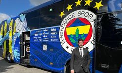 Fenerbahçe yeni otobüsünü teslim aldı