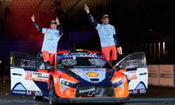 Thierry Neuville ve Martijn Wydaeghe İkilisi şampiyon oldu