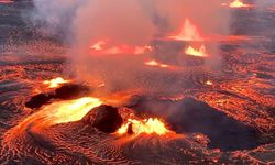 Hawaii'deki Kilauea Yanardağı faaliyete geçti