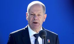 Almanya Başbakanı Scholz, meclisten güvenoyu talebinde bulundu