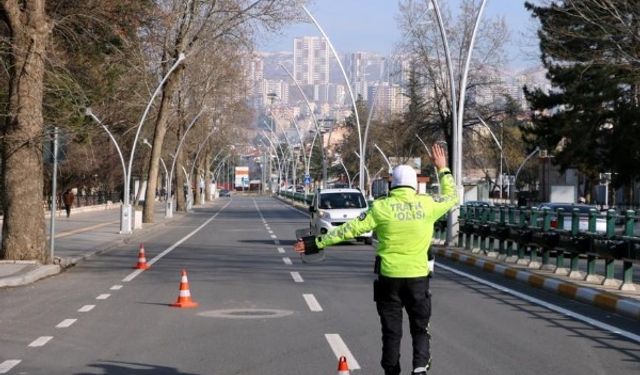 Vali Gül: Şehrimizde 64 bin 314 emniyet personelimizle görev yapıyoruz