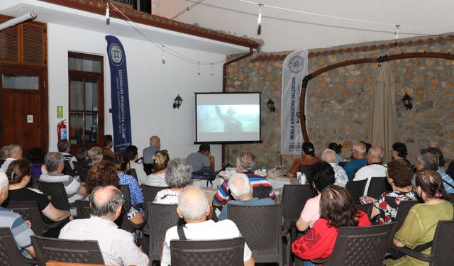 Muğla'nın 100 Yaş Evi'nde yazlık sinema günleri düzenleniyor