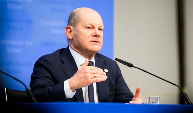 Scholz: Ukrayna'da barış, Rusya'yı dahil etmeden sağlanamaz