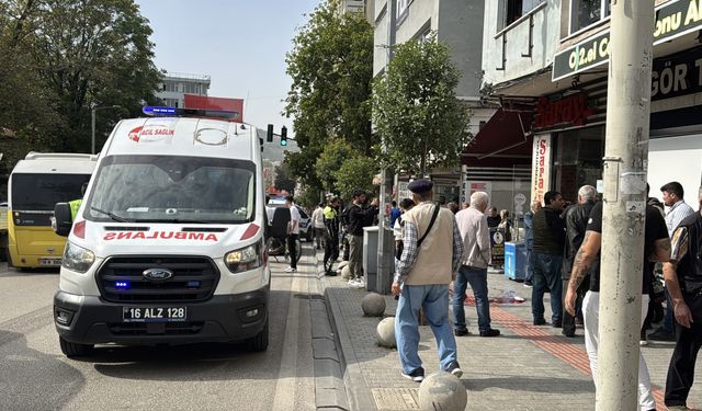 Bursa'da cezaevinden izinli çıkan genç, yolda yürürken silahla öldürüldü