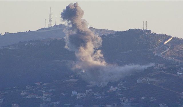 İsrail ordusu, Lübnan'da 4 beldeye saldırı düzenledi