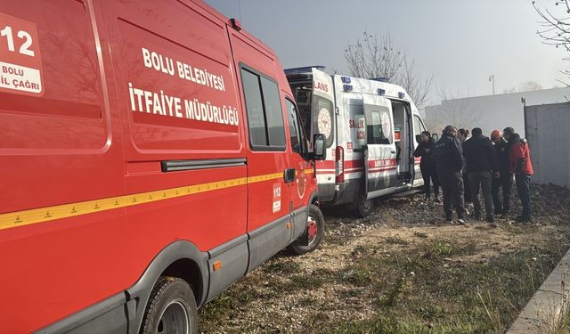 Atık su kuyusuna düşen belediye personeli yaralandı