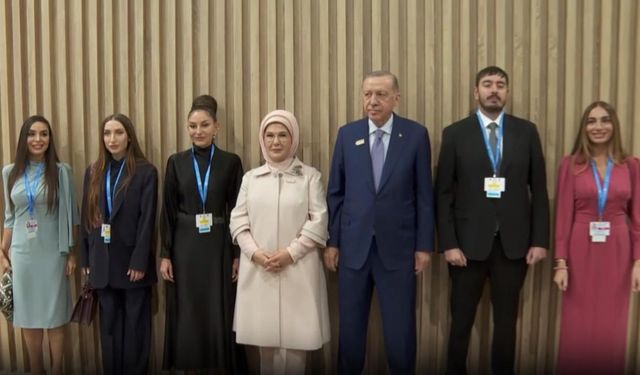 Emine Erdoğan lider eşleriyle bir araya geldi