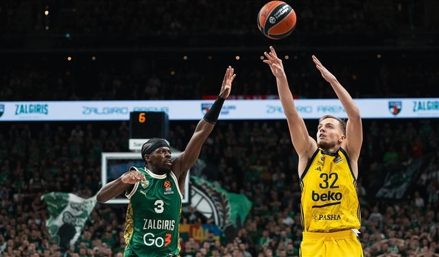 Fenerbahçe Beko, deplasmanda Zalgiris'i mağlup etti