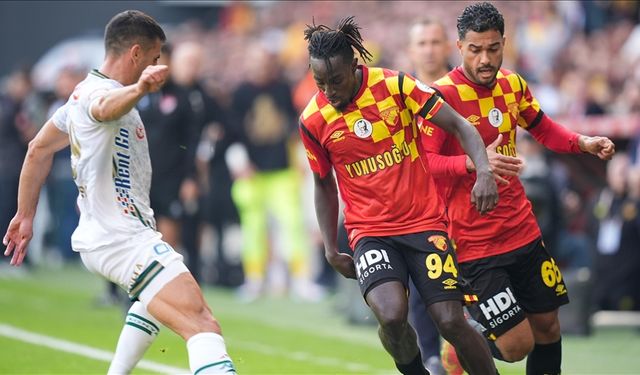 Göztepe, Konyaspor'u yenerek iç sahadaki yenilmezliğini sürdürdü