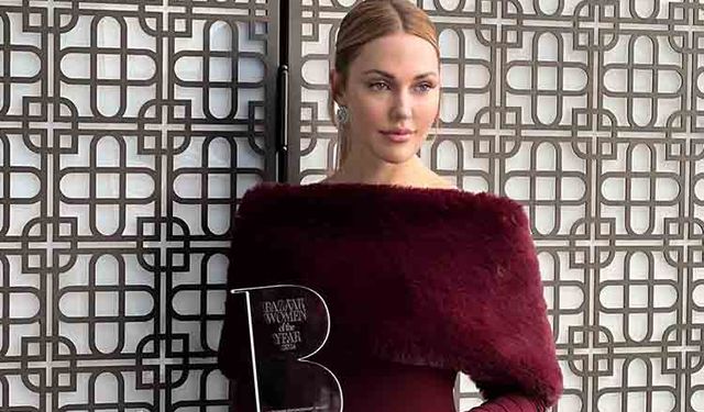 Meryem Uzerli'den ayakta alkışlanan konuşma