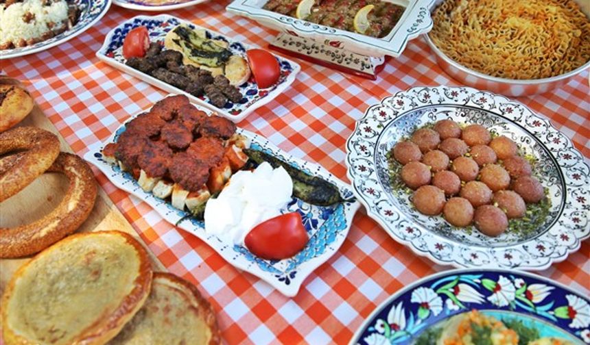 Bursa'nın lezzetleri festivalde vitrine çıktı