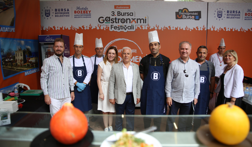 Bursa Gastronomi Festivali'nde 3 günde 500 bin ziyaretçi