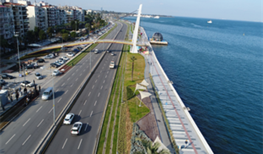 İzmir'de trafik düzenlemesi