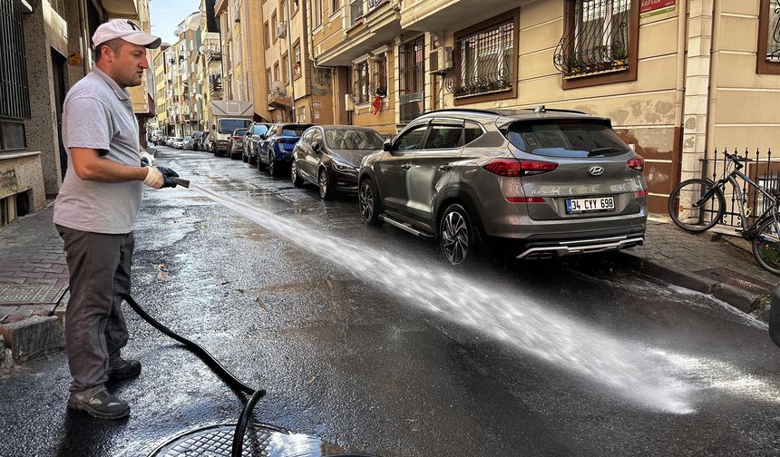 Kağıthane Belediyesinden çevre temizliği çalışmaları