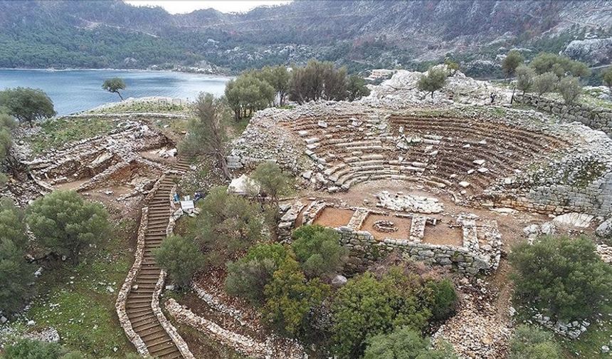 Amos Antik Kenti'nin tiyatrosu restore edilecek