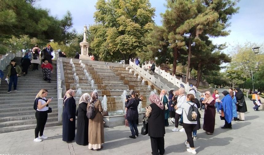 Mamak Belediyesi, ilçe gezilerini sürdürüyor