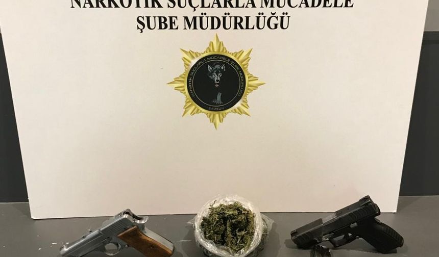 Samsun'da uyuşturucu ve silah operasyonunda 4 zanlı yakalandı