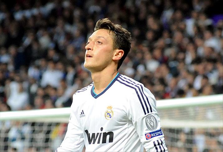 Mesut Özil-1