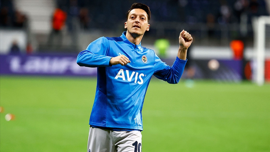 Mesut Özil-2